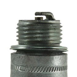 D14 SPARK PLUG