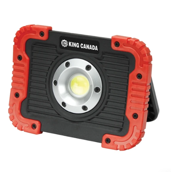 750 LUMENS LED LIGHT