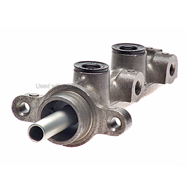 MASTER CYLINDER